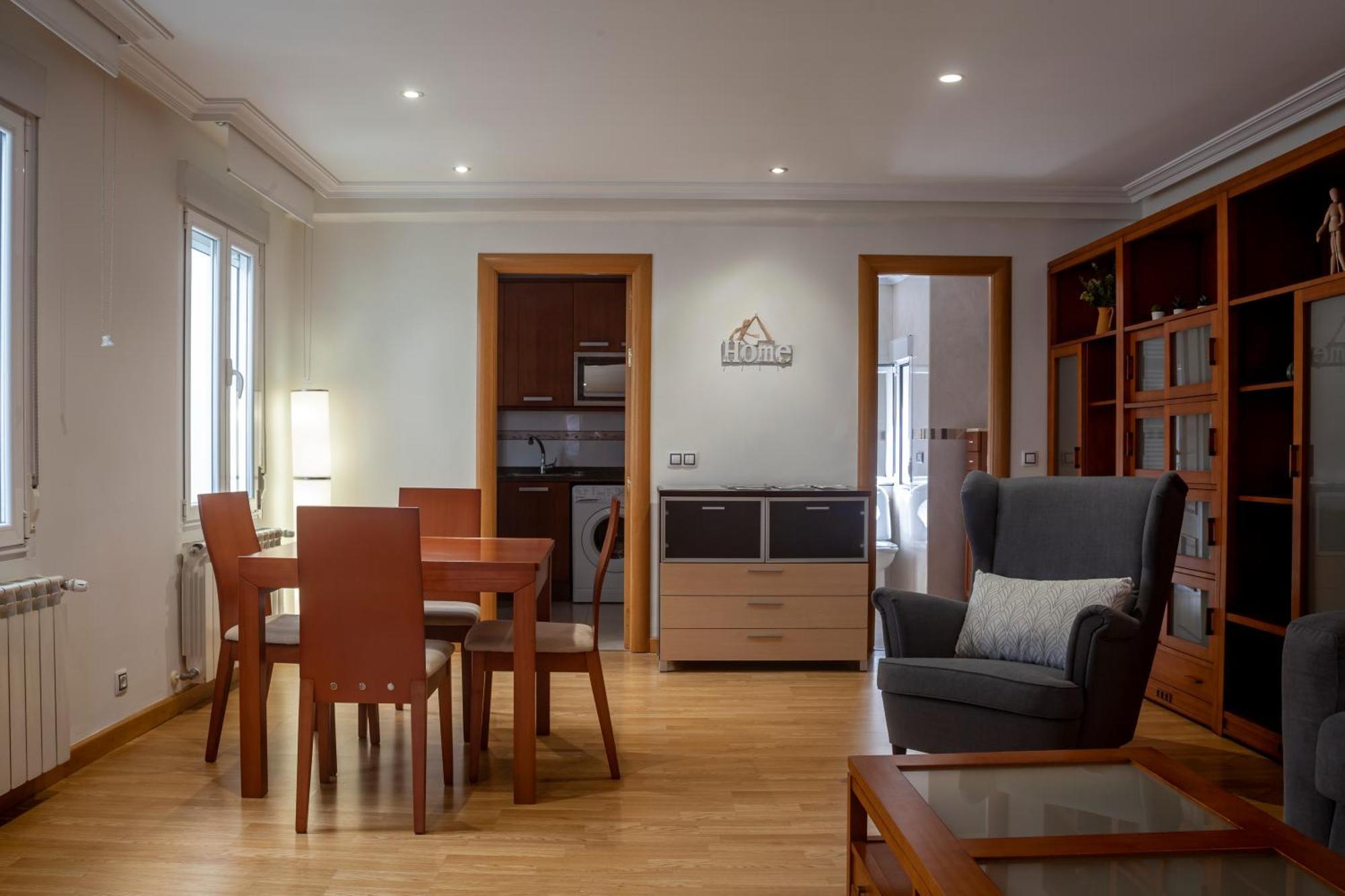 Leon Confort Centro - Leonapartamentos Zewnętrze zdjęcie